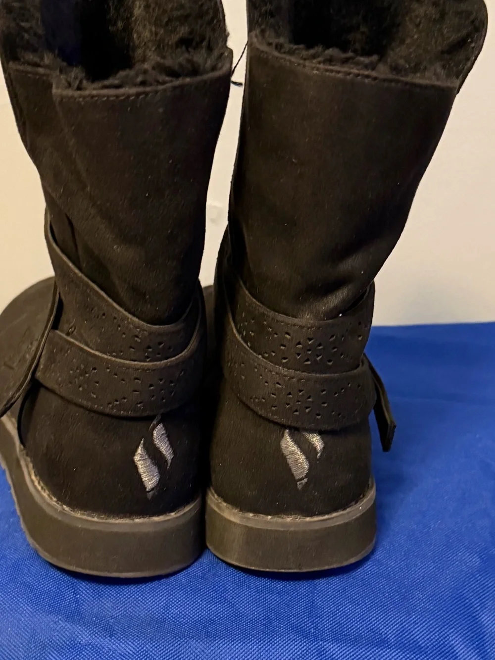 Skechers Black Suede Fleece-Lined Mid-Calf Strap Boots